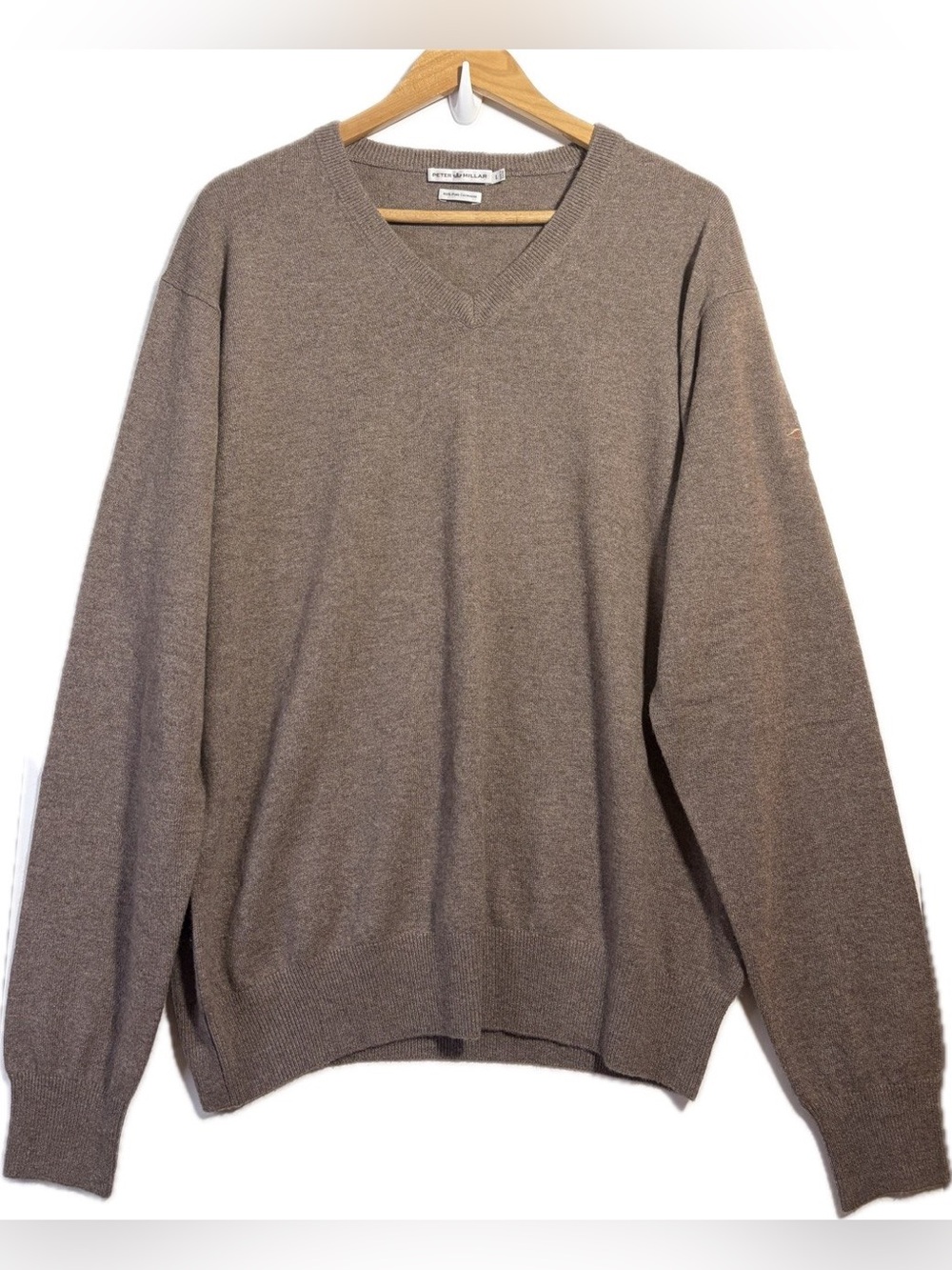 Peter Millar 100% Cashmere V-Neck Sweater L Taupe Golf Club Crest Preppy